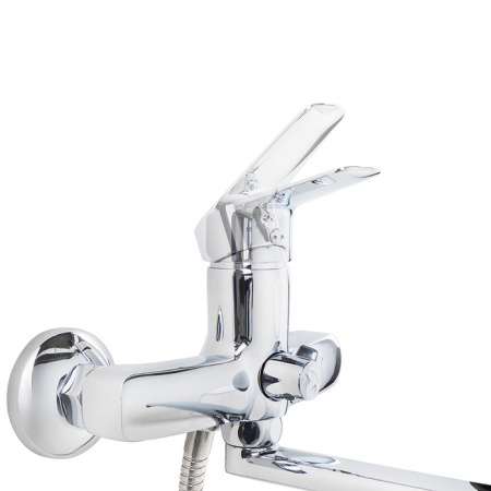 Смеситель IDDIS TORR TORSBL2i10WA универсальный 